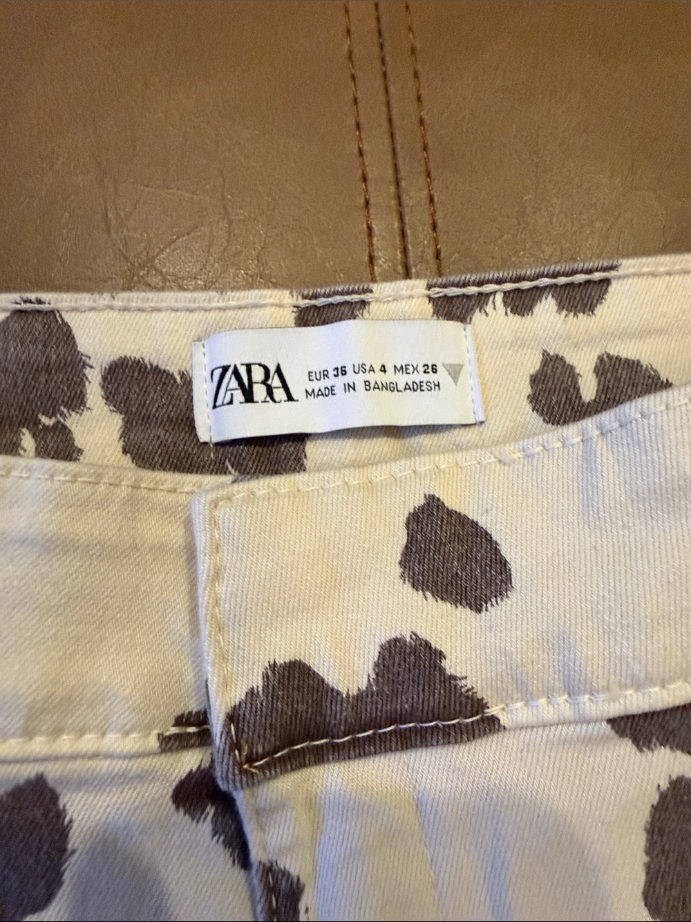 Zara Cream Cow Print Wide Leg Jeans - Picture 2 of 3